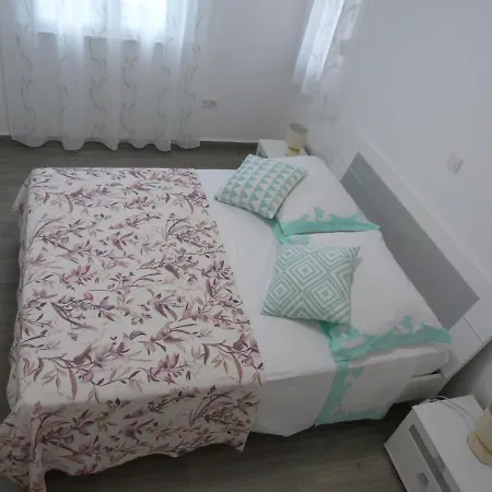 Apartamento Pajo Primošten