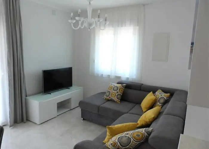 Daire Pajo Primošten